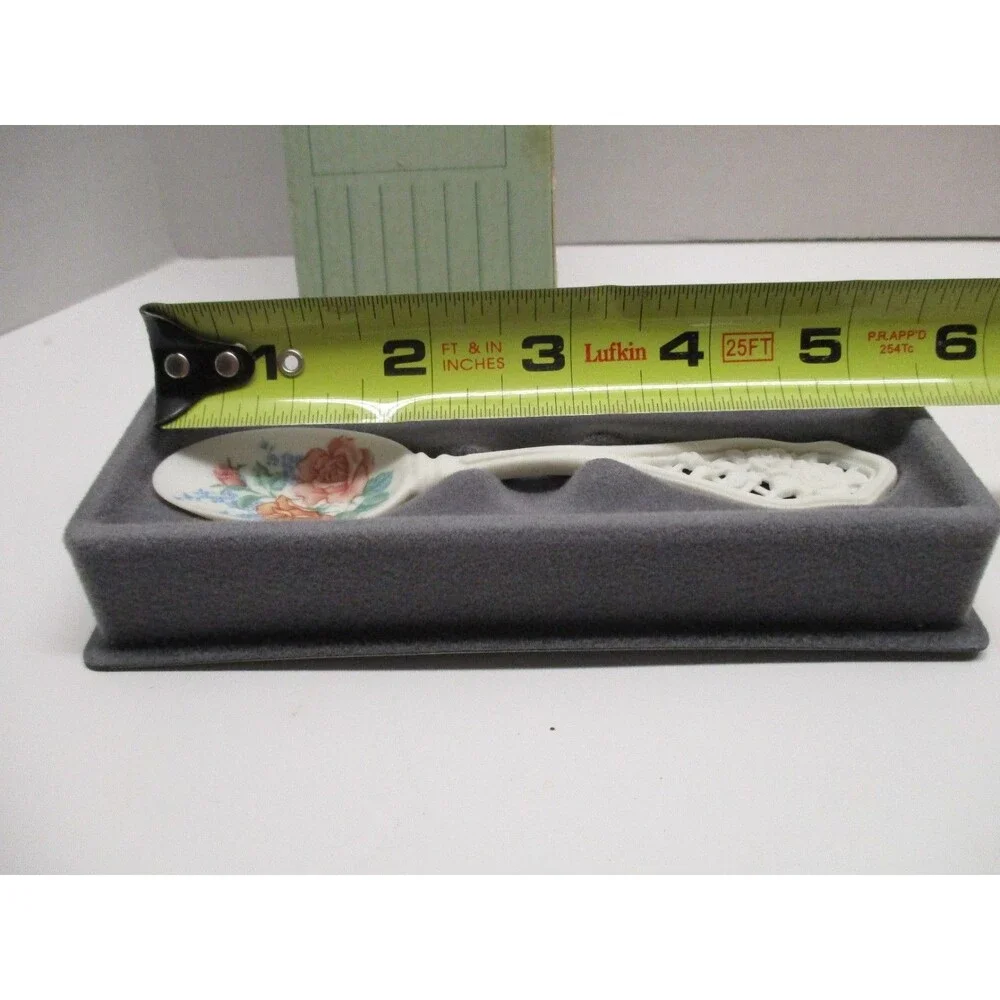 Vtg Avon Bisque Porcelain Spoon 1989 Roses Orig Box